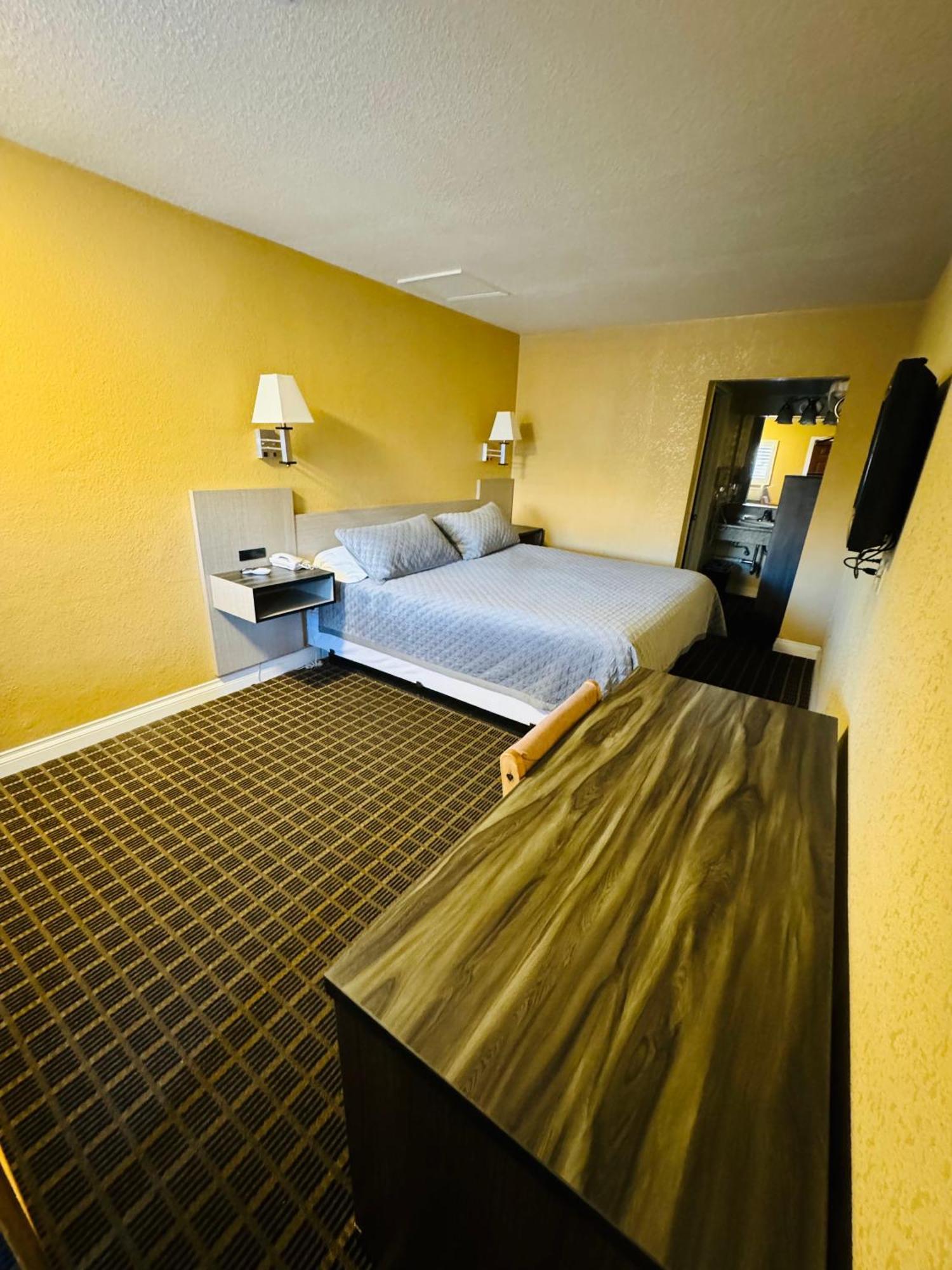 Mount Whitney Motel Lone Pine Exteriér fotografie